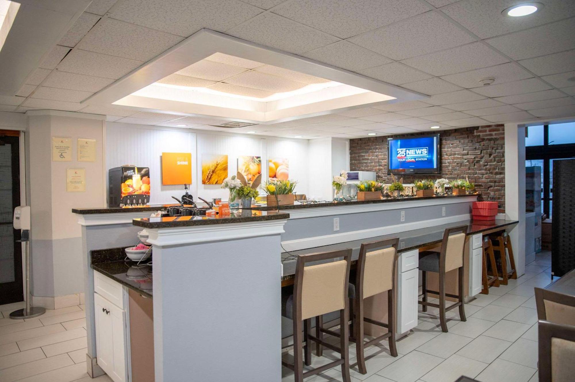Comfort Inn Hyannis - Cape Cod Exteriér fotografie